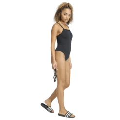ADIDASess thstrp suit