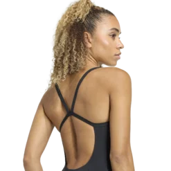 ADIDASess thstrp suit
