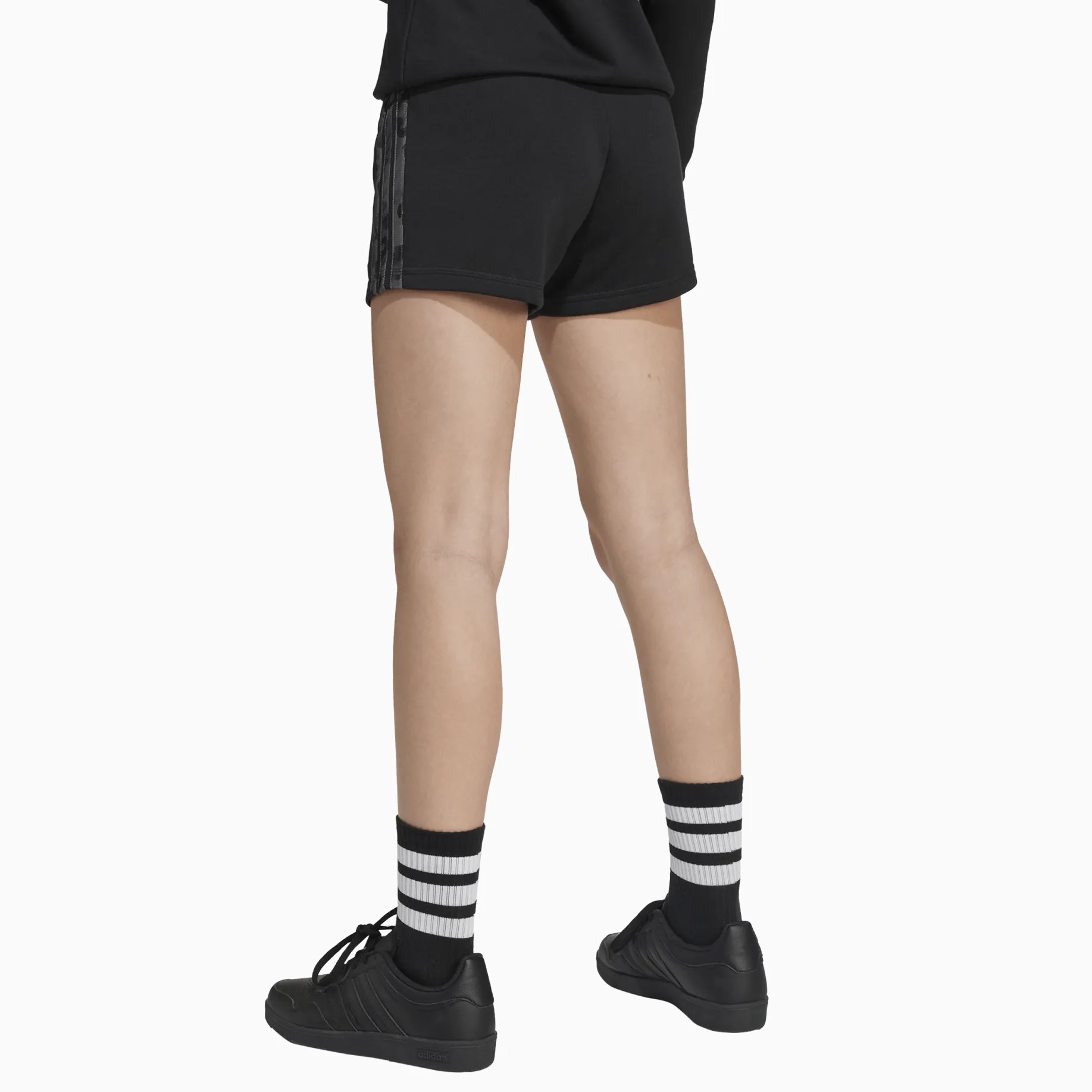 ADIDASg anml3s ft sho