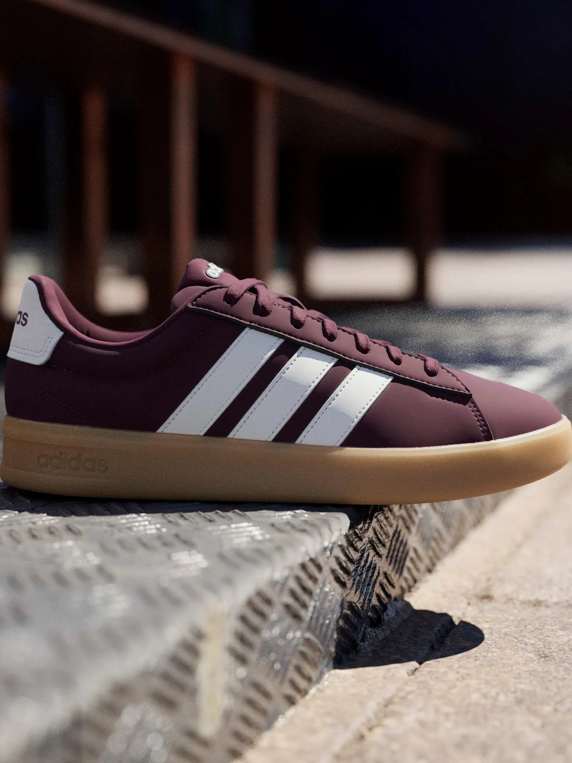 ADIDASgrand court 3.0
