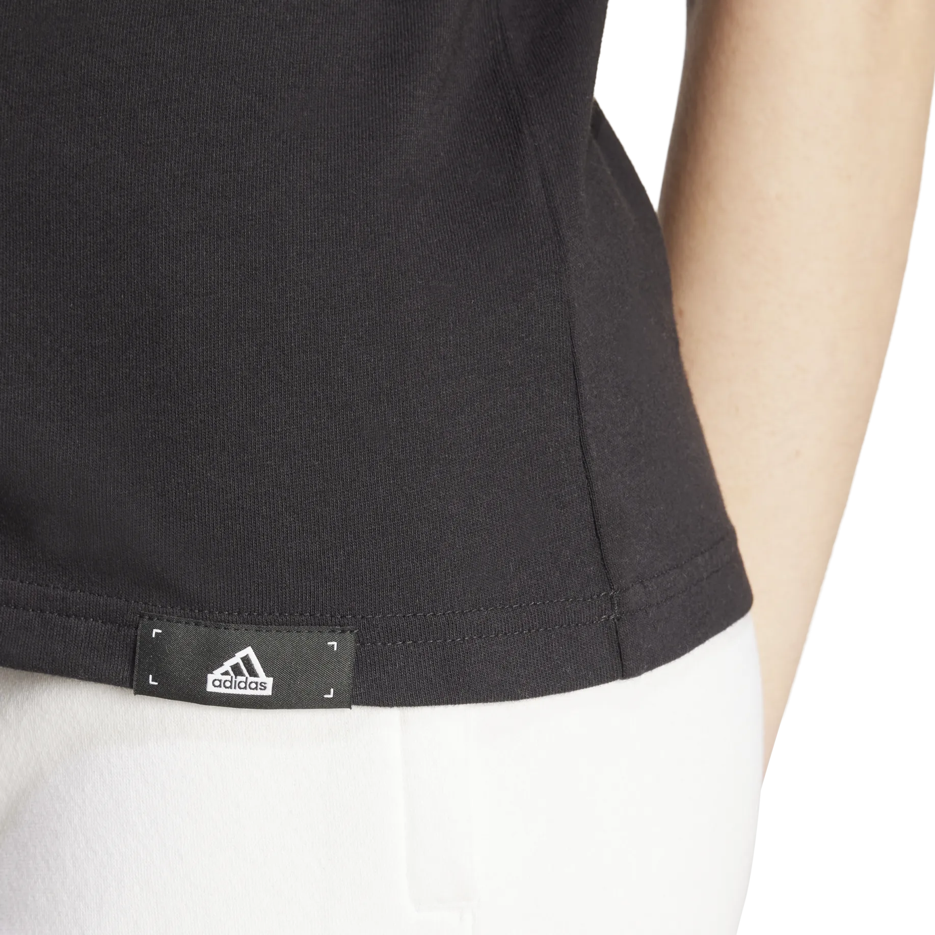 ADIDASmod ess tee w