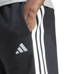 ADIDASm 3s ft shorts