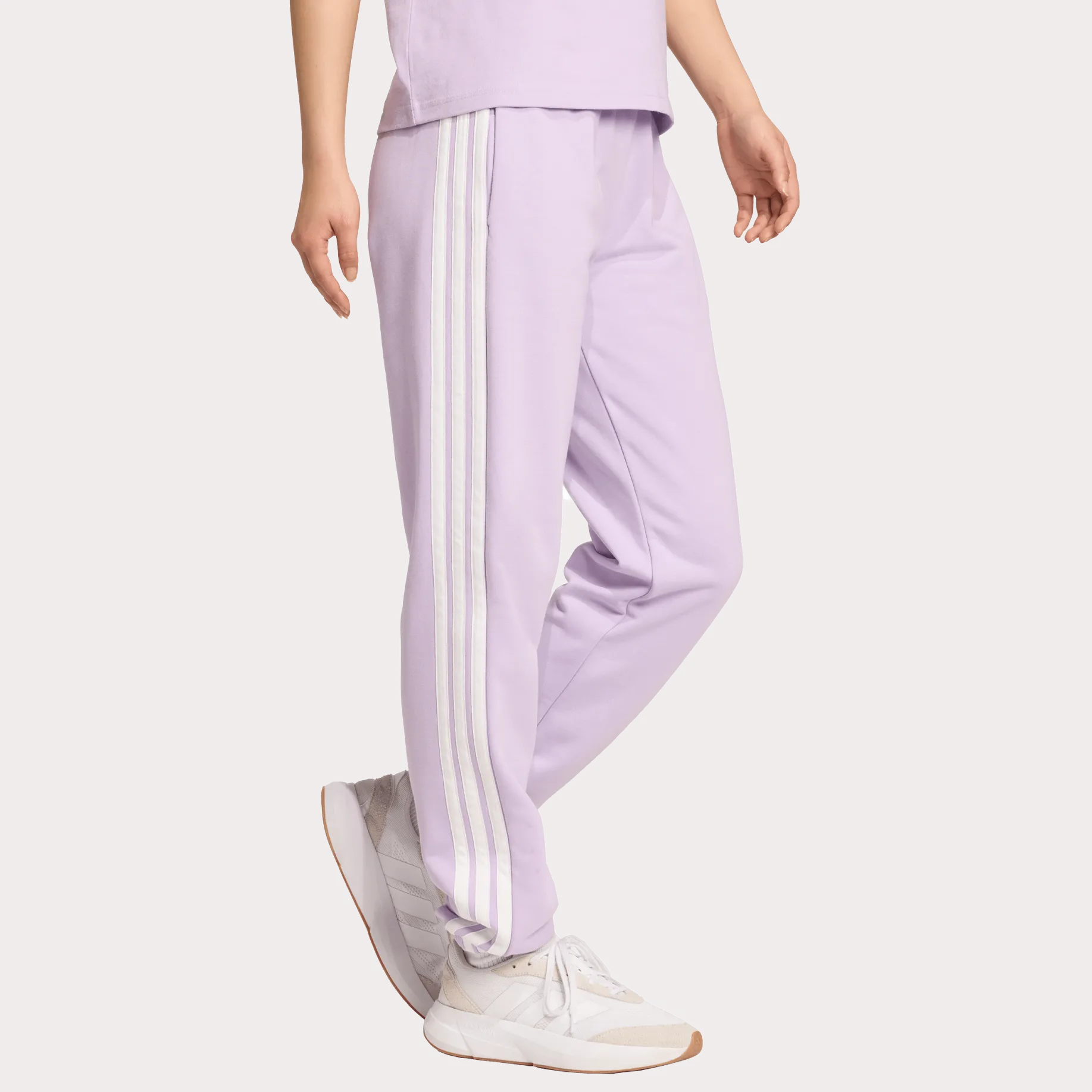 ADIDASw 3s ft cuffed pants