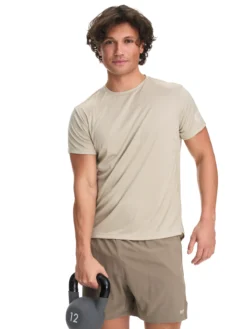 CLN ATHLETICSpaul t-shirt