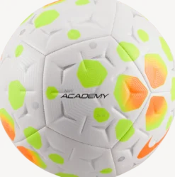 NIKEnike academy football