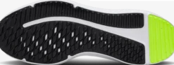 NIKEnike cosmic runner big kids' road r
