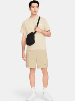 NIKEnike elemental premium crossbody bag