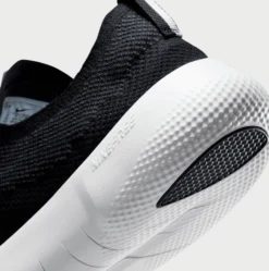NIKEnike free rn men's road running sho