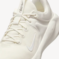 NIKEnike in-season tr 14 women's