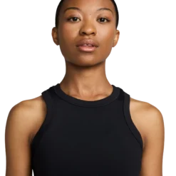 NIKEnike one fitted women's dri-fit cro