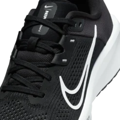 NIKEnike quest 6 w