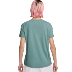 NIKEnsw tee essntl w