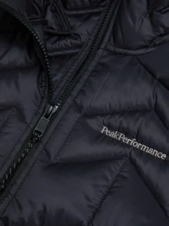 PEAK PERFORMANCEelevate liner hood w