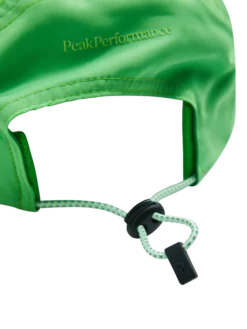 PEAK PERFORMANCElightweight cap