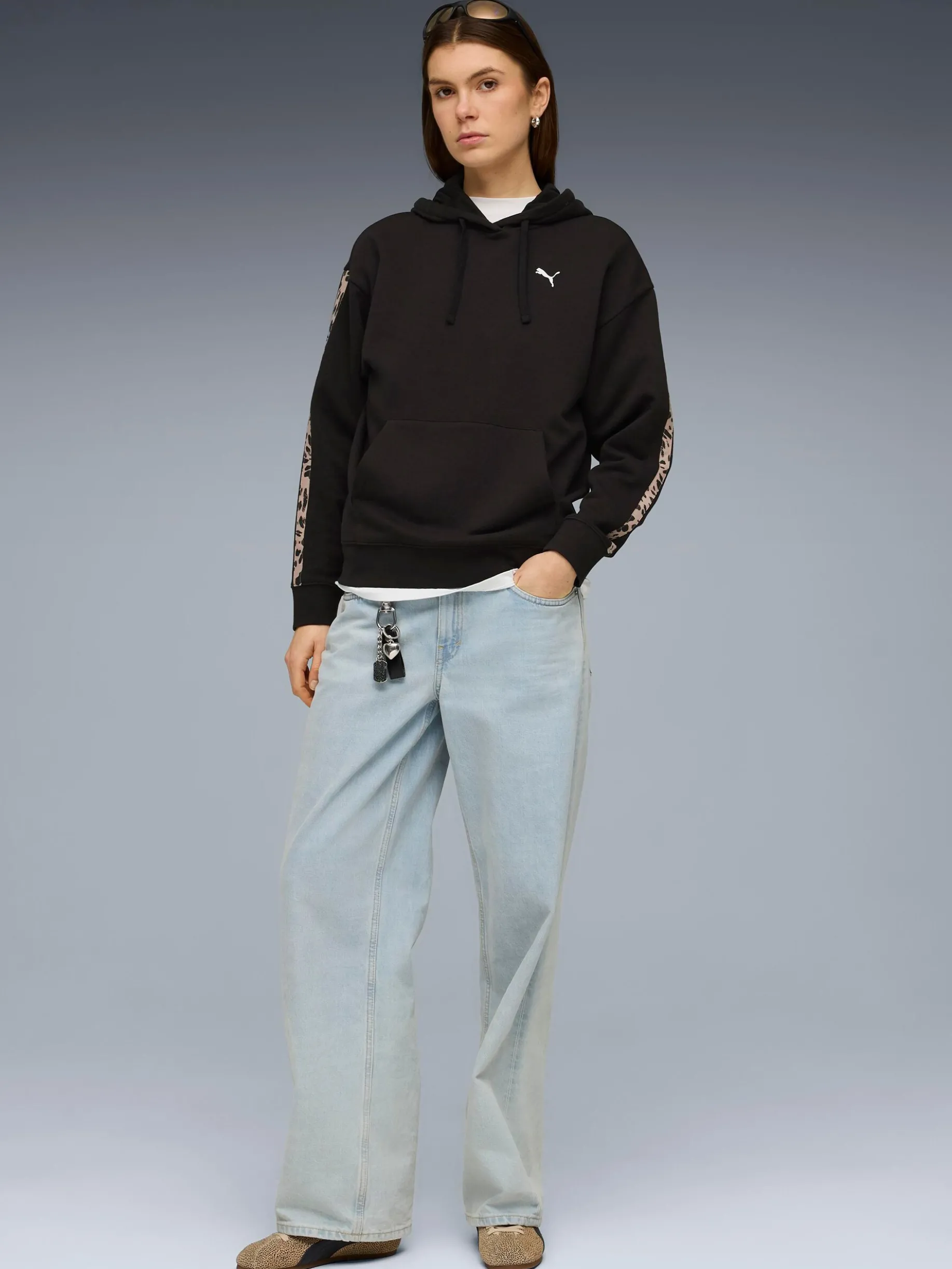 PUMAess graphic hood w