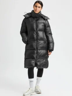 RÖHNISCHw ruby coat