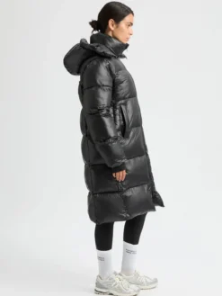 RÖHNISCHw ruby coat