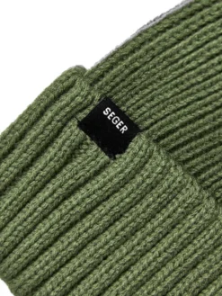 SEGERribbed beanie w embrodery sr