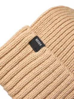 SEGERribbed beanie w embrodery sr