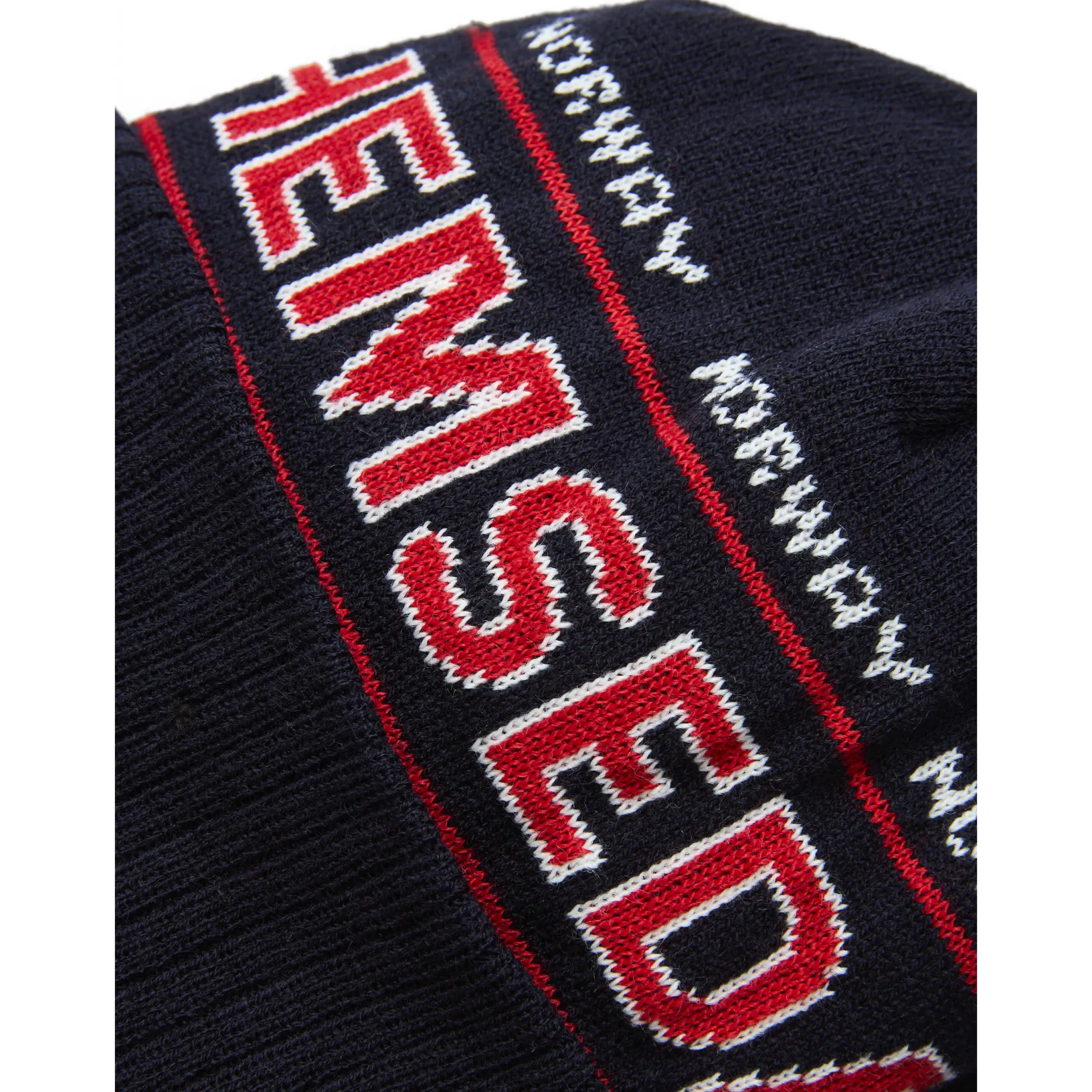 SEGERseg pom beanie hemsedal