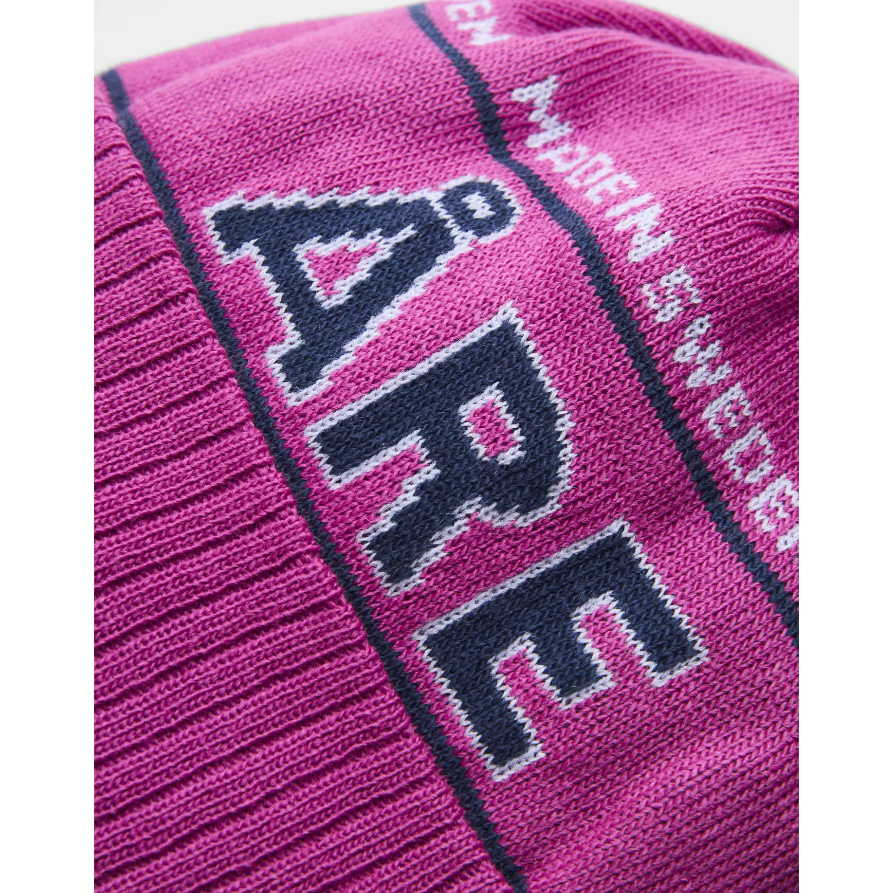 SEGERseg pom beanie åre